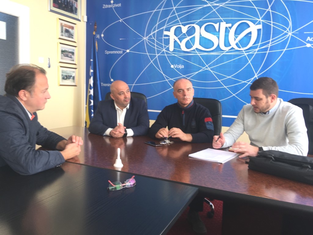 IMG dde4bdbe6e1d4701b35f3e4c6086d05d V